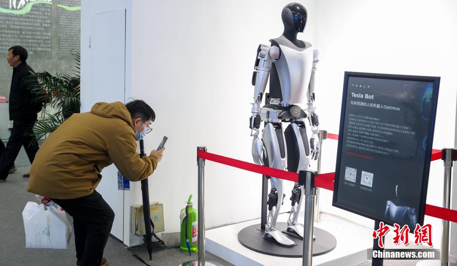 6ª Exposição Internacional de Desenho Industrial da China inaugurada em Wuhan