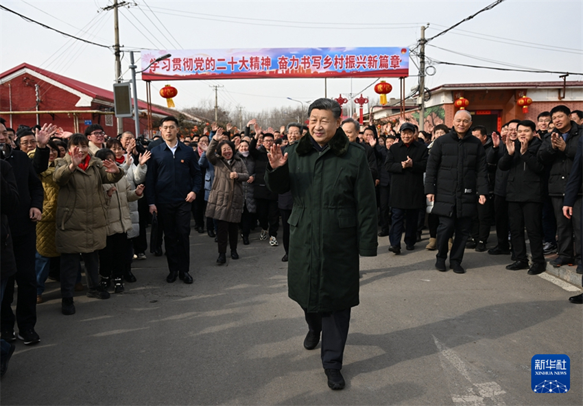 Cuidados constantes de Xi Jinping com pessoas afetadas por desastres
