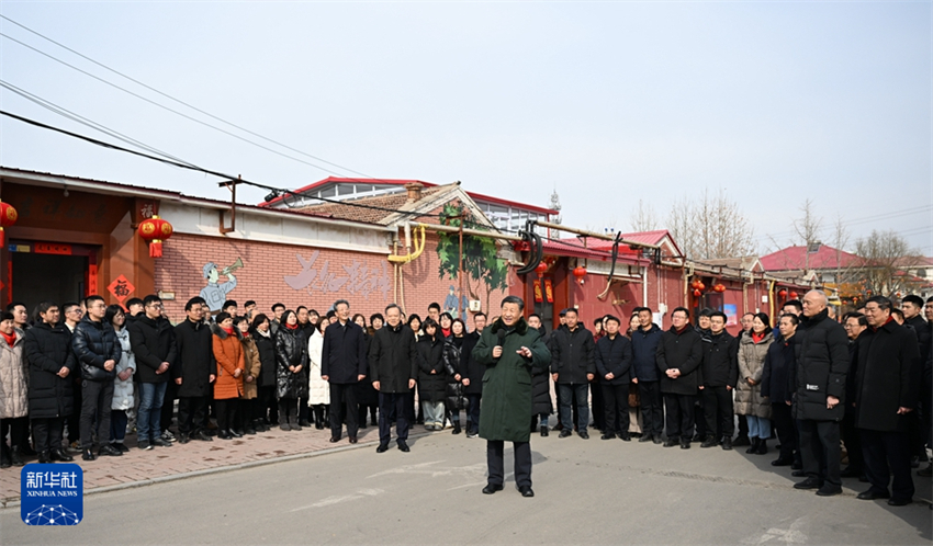 Cuidados constantes de Xi Jinping com pessoas afetadas por desastres