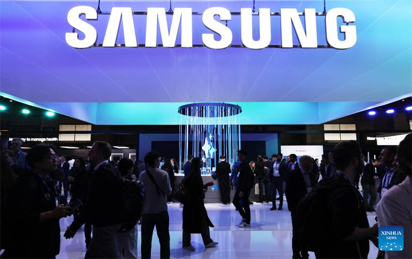 Congresso Mundial de Telefonia Móvel 2024 abre com foco em 5G e inovações de IA