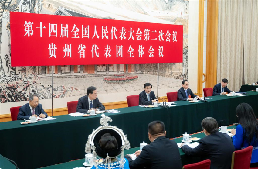 Líderes chineses participam de deliberações na sessão legislativa anual