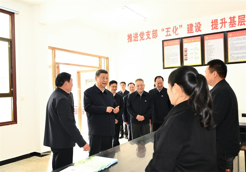 Xi Jinping inspeciona Changde, na província central chinesa de Hunan