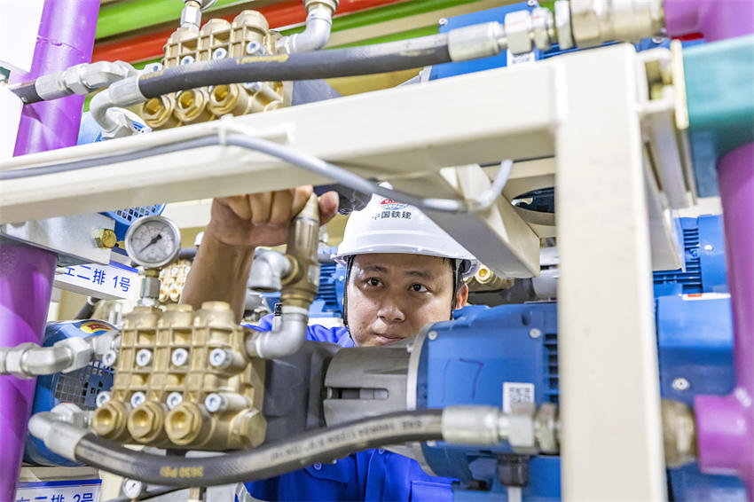 Máquina de tunelamento de escudo lançada na província de Guangdong