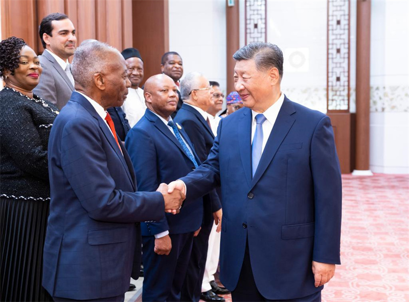 Xi Jinping diz que China continuará a apoiar a APN no aprofundamento dos intercâmbios com a UIP