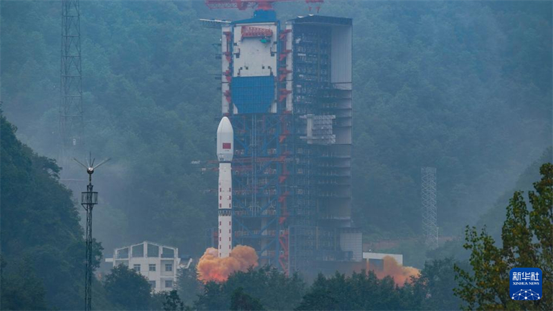 China lança novo grupo de satélites de sensoriamento remoto