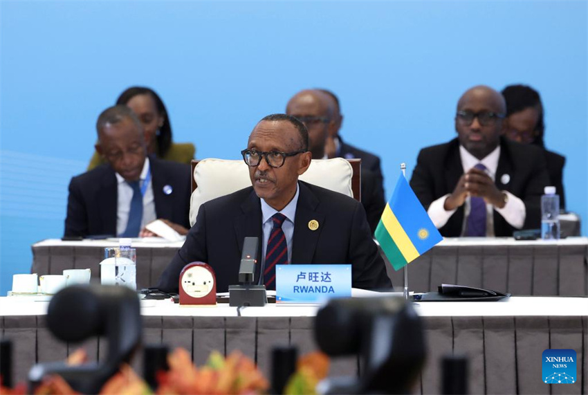 FOCAC: Líderes chinês e africanos pedem maior cooperação em governança estatal