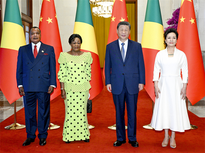 FOCAC: Xi Jinping conversa com presidente da República do Congo