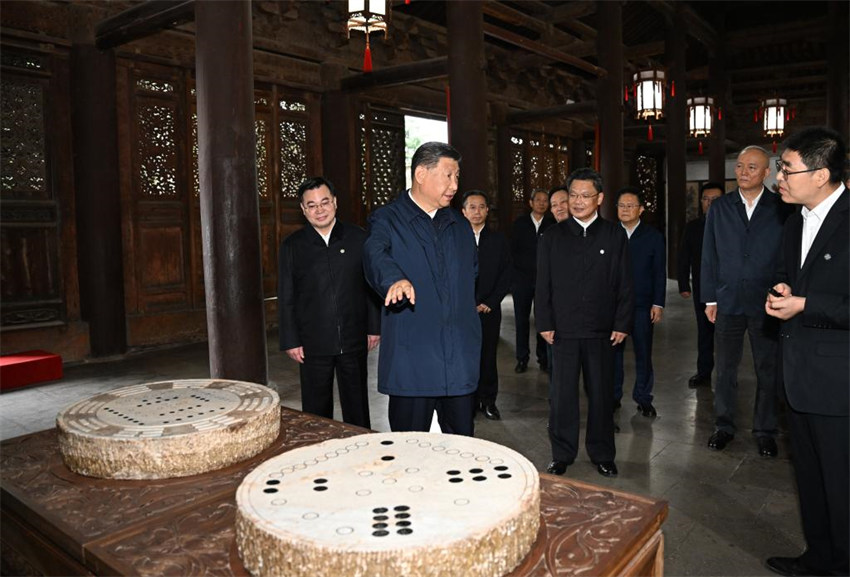 Xi Jinping faz inspeções nas províncias de Shaanxi e Gansu, no noroeste da China