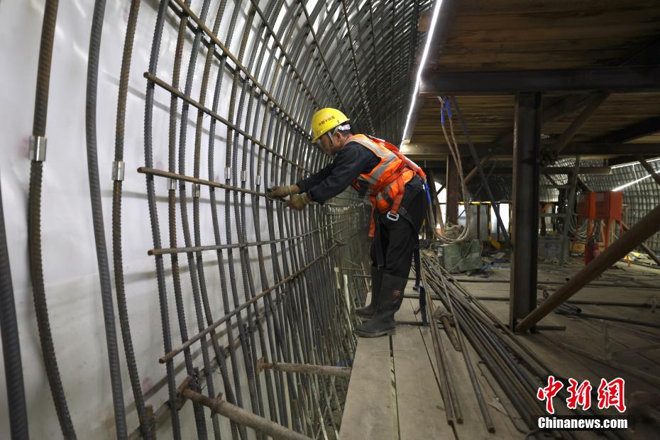 Metrô de Beijing conclui perfuração de nova linha