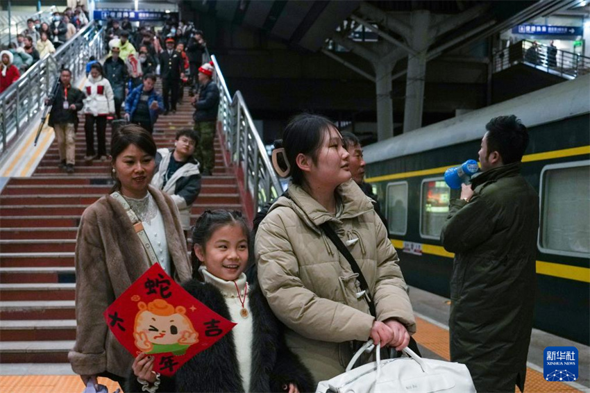 Corrida de viagens do Festival da Primavera da China começa