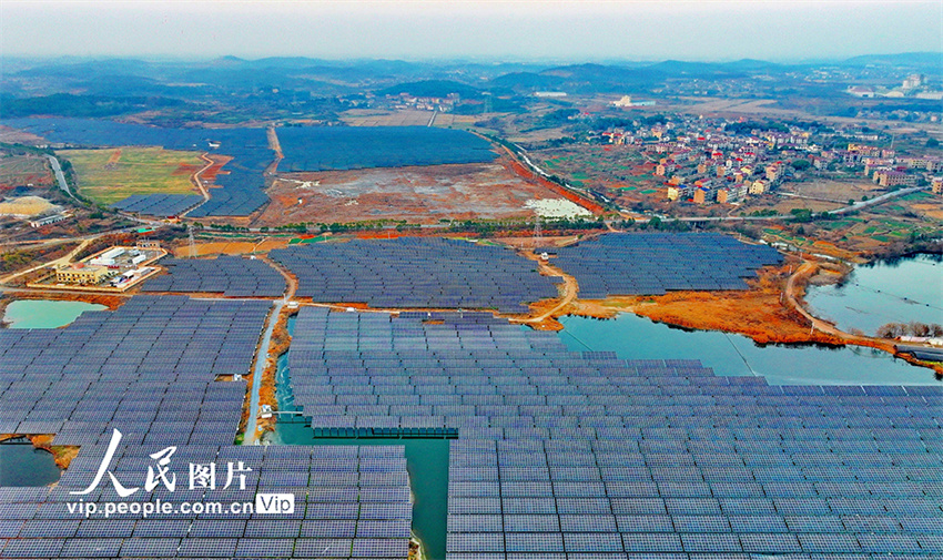 Geração de energia fotovoltaica promove desenvolvimento sustentável em Jiangxi