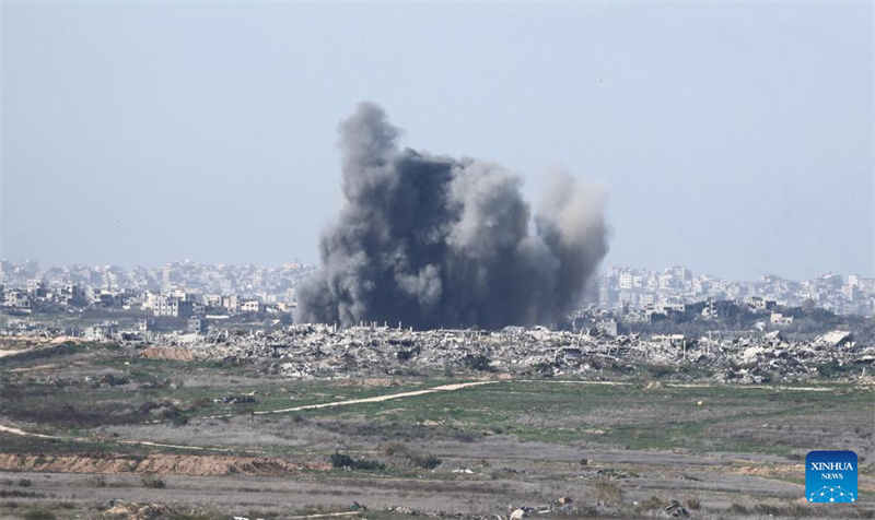 Cessar-fogo em Gaza entra em vigor