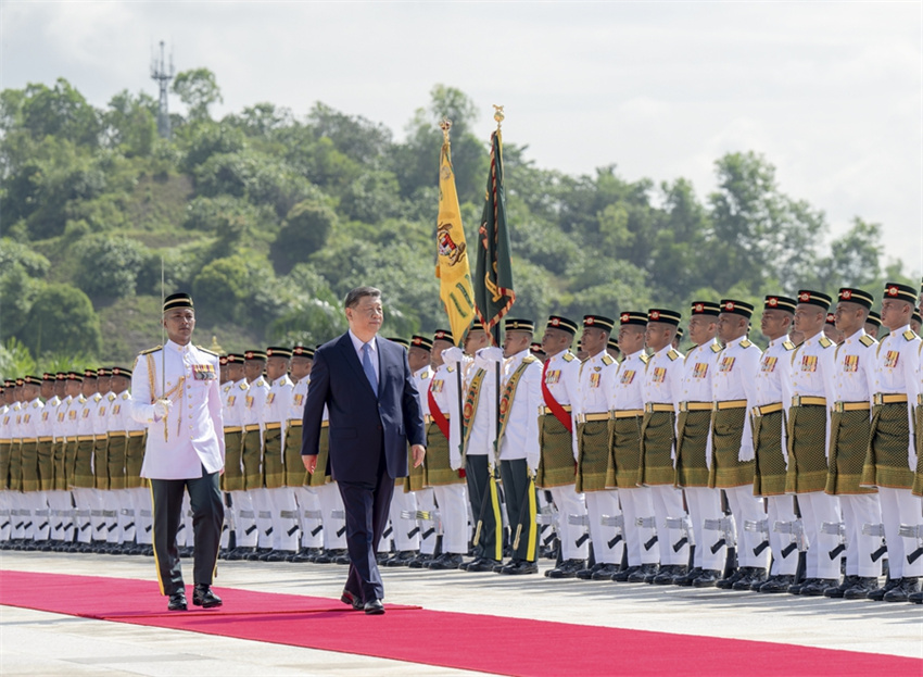 Xi Jinping pede esforços conjuntos para construir uma comunidade estratégica China-Malásia de alto nível com futuro compartilhado