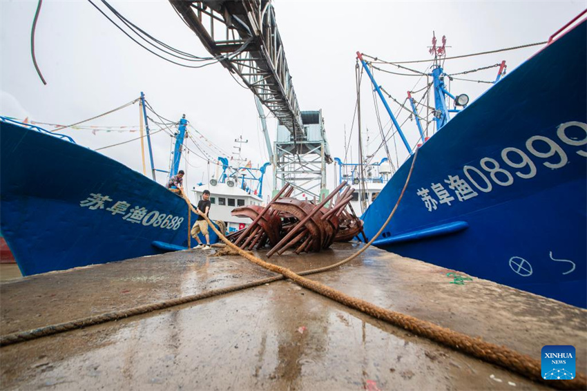 Províncias do leste da China intensificam prevenção de desastres para o tufão Co-May