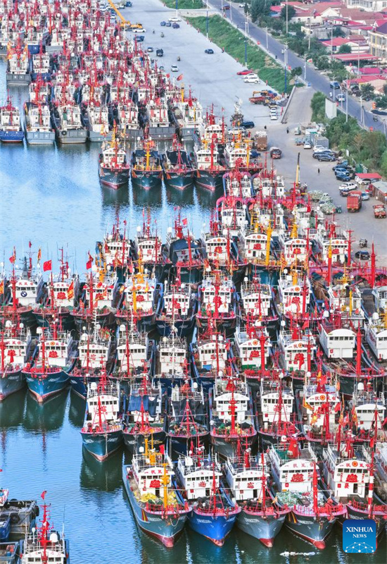 Províncias do leste da China intensificam prevenção de desastres para o tufão Co-May