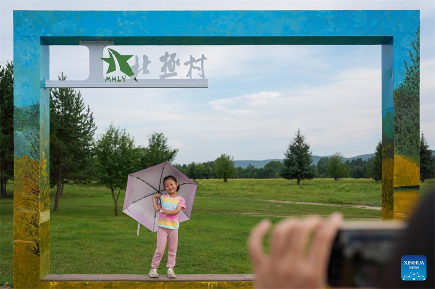 Cidade mais ao norte da China se torna um destino popular para viagens de verão