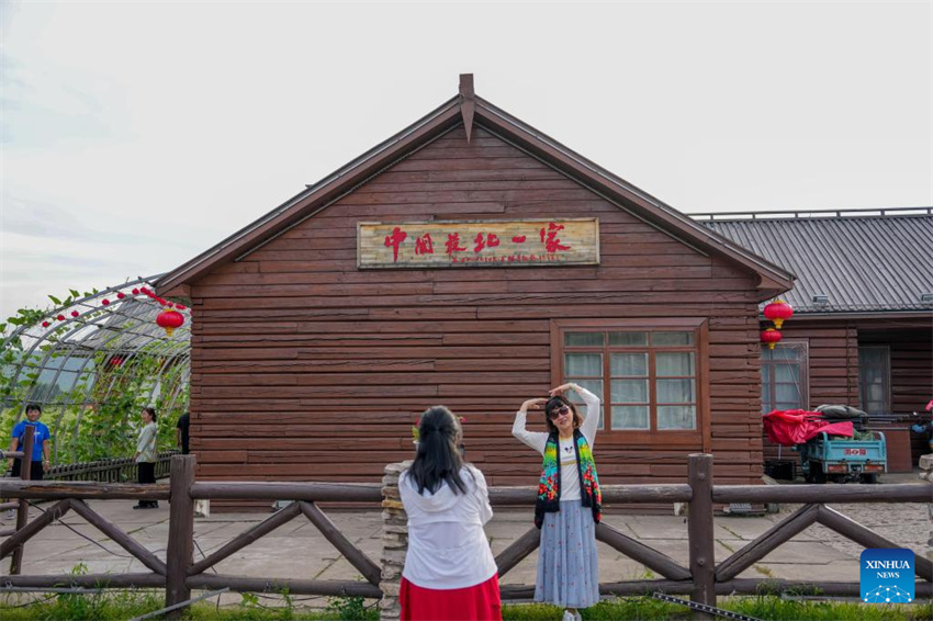 Cidade mais ao norte da China se torna um destino popular para viagens de verão