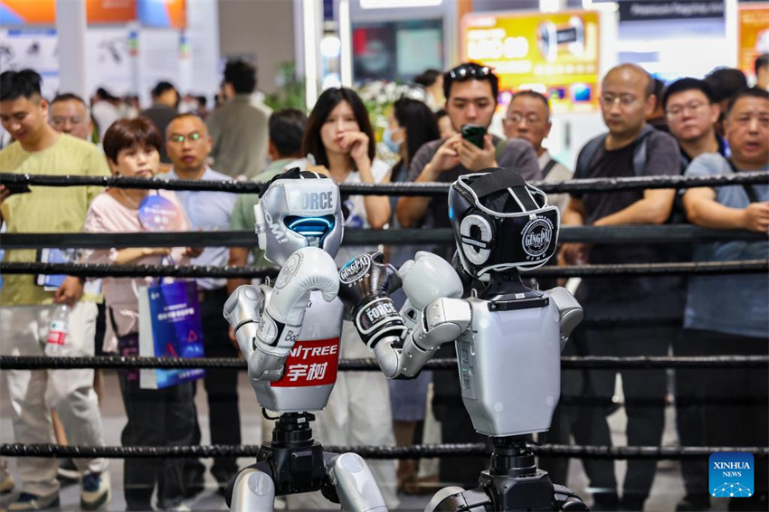 Exposição Mundial da Indústria Inteligente 2025 realizada em Chongqing, sudoeste da China