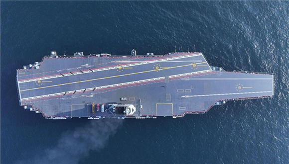 Porta-aviões chinês Fujian zarpa para Mar do Sul da China para testes de pesquisa científica e missões de treinamentoO terceiro porta-aviões da China, o Fujian, passou recentemente pelo Estreito de Taiwan para realizar testes de pesquisa científica e missões de treinamento no Mar do Sul da China, disse um porta-voz militar chinês na sexta-feira.Os testes e treinamento transregionais para o Fujian são um arranjo regular no processo de construção do porta-aviões e não visam nenhum alvo específico, disse o capitão sênior Leng Guowei, porta-voz da marinha chinesa.