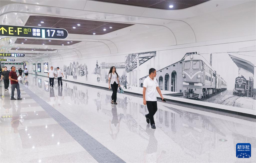 Quilometragem total do transporte ferroviário de Chengdu ultrapassa 700 quilômetros
