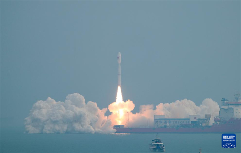 China lança com sucesso grupo 06 de satélites da constelação Geely