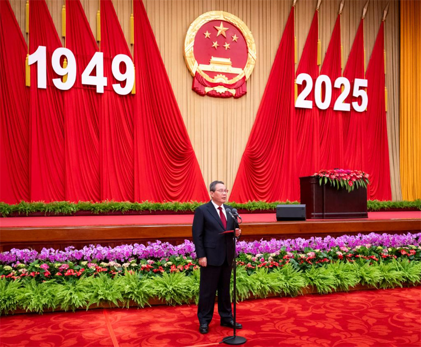 Xi Jinping pede avançar com determinação na promoção da modernização chinesa