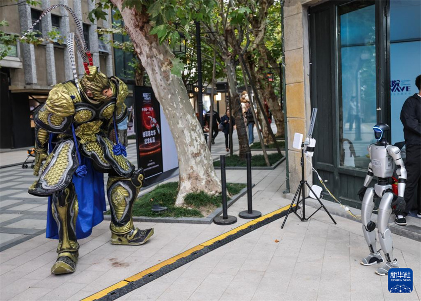 Zhejiang: cidade antiga de Tongxiang lança Carnaval da Vida Digital