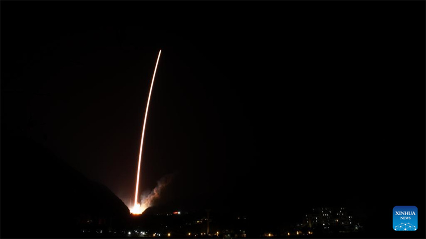 China lança novo satélite experimental para tecnologia de comunicação