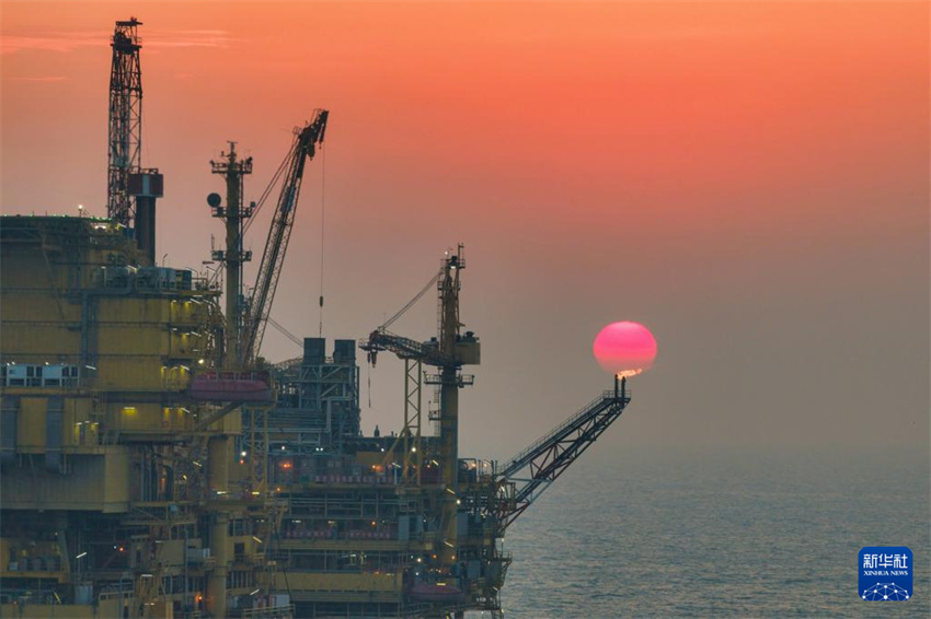 Maior campo petrolífero offshore da China ultrapassa produção anual de 40 milhões de toneladas de petróleo e gás