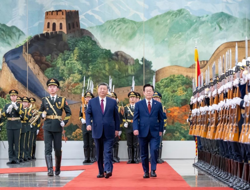 Xi Jinping realiza cerimônia de boas-vindas ao presidente da República da Coreia, Lee Jae Myung