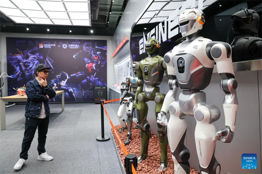 Shenzhen leva tecnologia de ponta aos consumidores com novos cenários de varejo