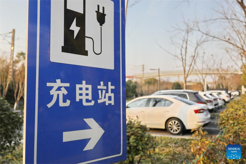 Instalações de carregamento de veículos elétricos na China ultrapassam 20 milhões