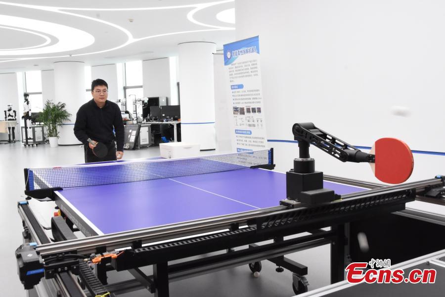 Robôs inteligentes treinados em cenários multimodais