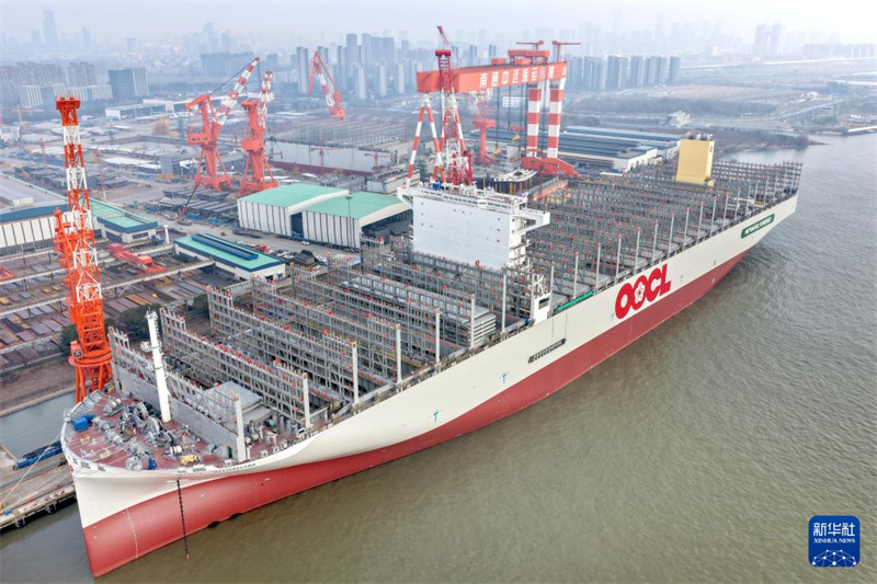 Setor naval chinês mantém liderança global em 2025