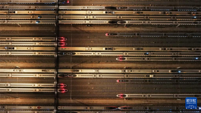 Temporada de viagens do Festival da Primavera na China começa com mais veículos de nova energia e turistas