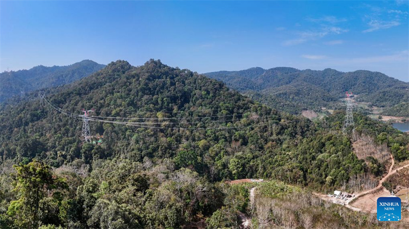 Projeto de interconexão de energia de 500 kV China-Laos atinge conectividade total
