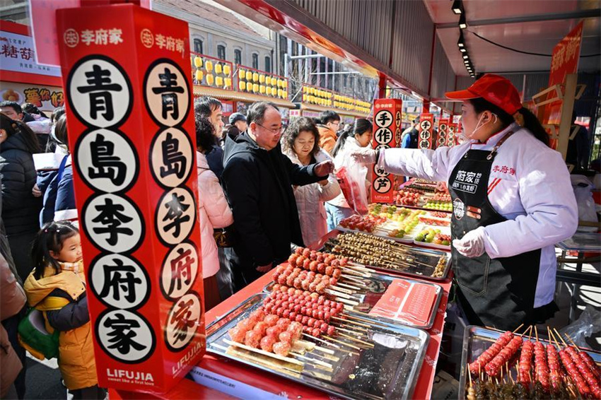 Taxa de consumo na China registra início promissor no Ano do Cavalo