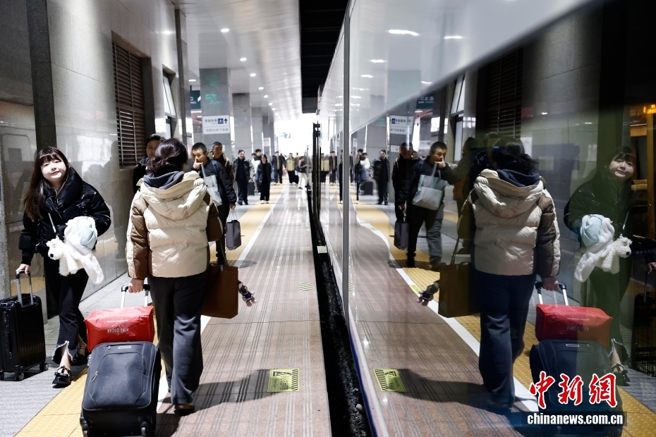 Ferrovias da China superam 400 milhões de passageiros no “Chunyun”