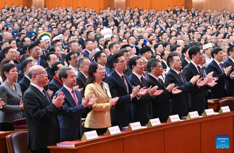 Legislatura nacional da China realiza reunião de encerramento da sessão anual