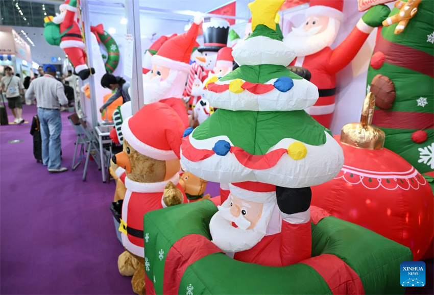 139ª Feira de Cantão inaugura segunda fase