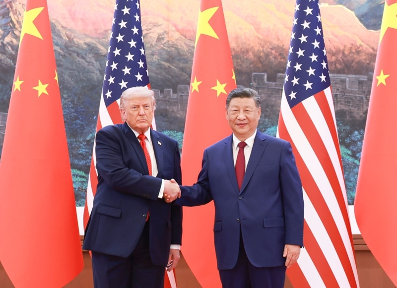 Xi Jinping mantêm conversas com Trump em Beijing