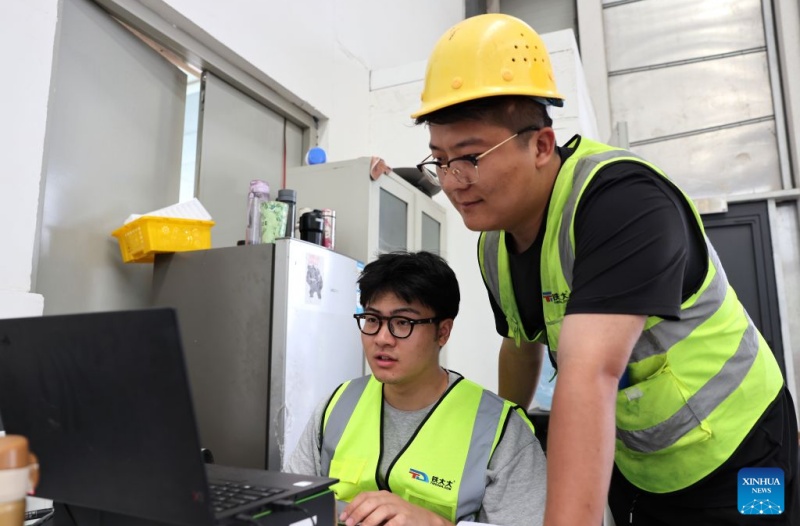 Trem de carga China-Europa: uma artéria de crescimento entre Xi'an e Almaty