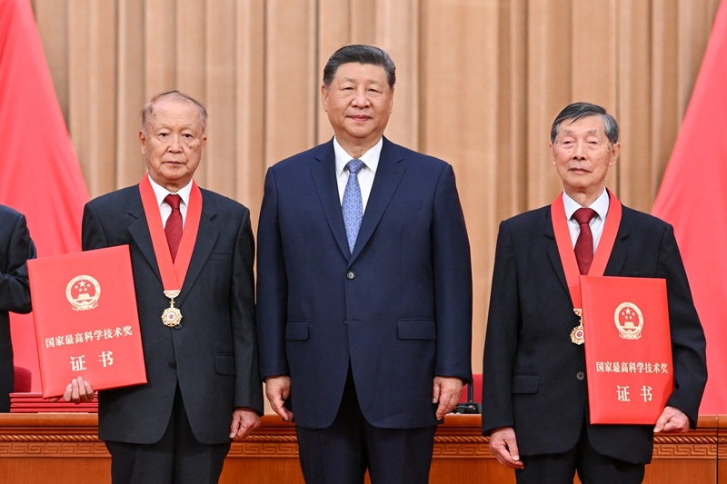 Xi Jinping pede avanço da modernização chinesa através de inovação científica e tecnológica