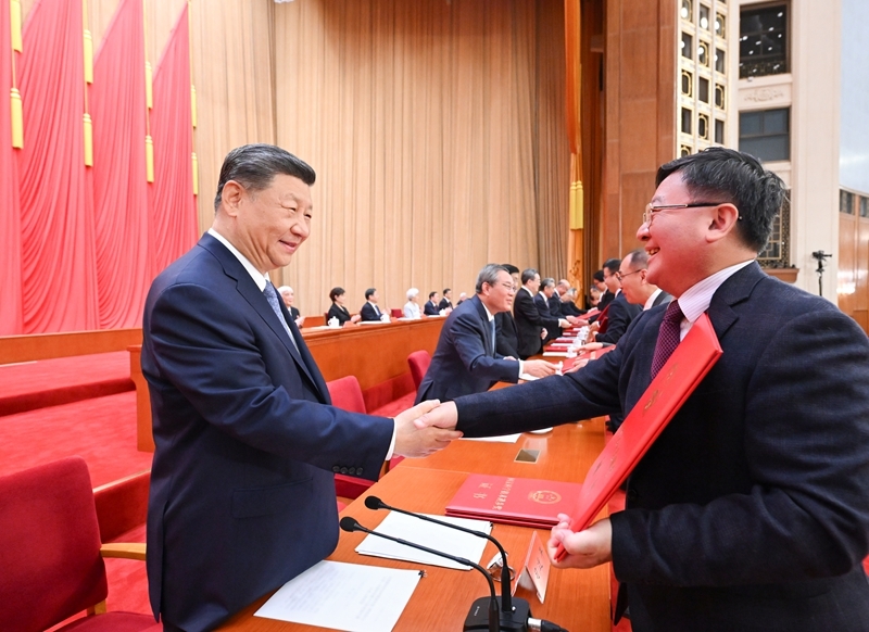 Xi Jinping pede avanço da modernização chinesa através de inovação científica e tecnológica