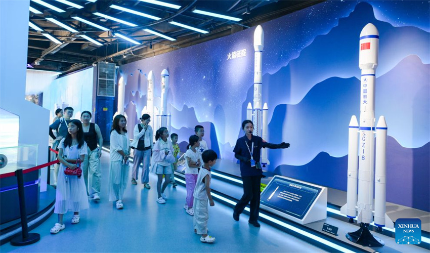 Hainan intensifica esforços para se tornar um destino de turismo e consumo de classe mundial