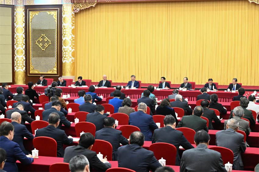 Xi Jinping pede progresso decisivo na Iniciativa China Saudável durante período do 15º Plano Quinquenal