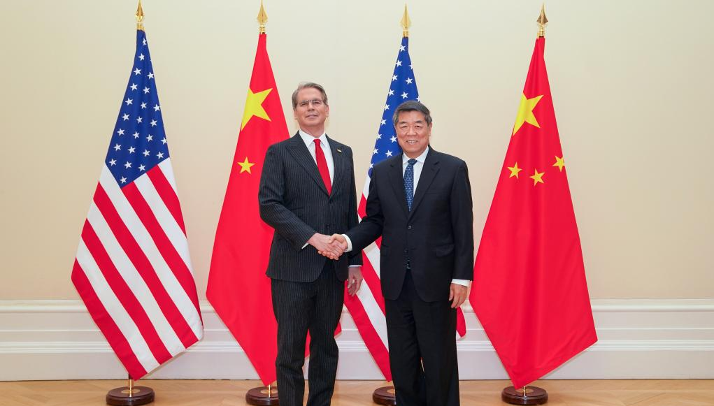 China e EUA mantêm negociações francas, aprofundadas e construtivas sobre questões econômicas e comerciais Durante as negociações, orientadas pelo importante consenso alcançado pelos dois chefes de Estado, os dois lados chegaram a alguns novos consensos e concordaram em continuar as consultas.